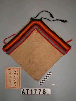 藏品(女子胸兜)的圖片